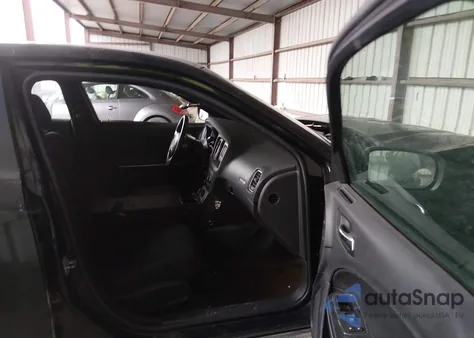 2015 Dodge Charger Police z USA, uszkodzony, nr VIN 2C3CDXAT3FH817460